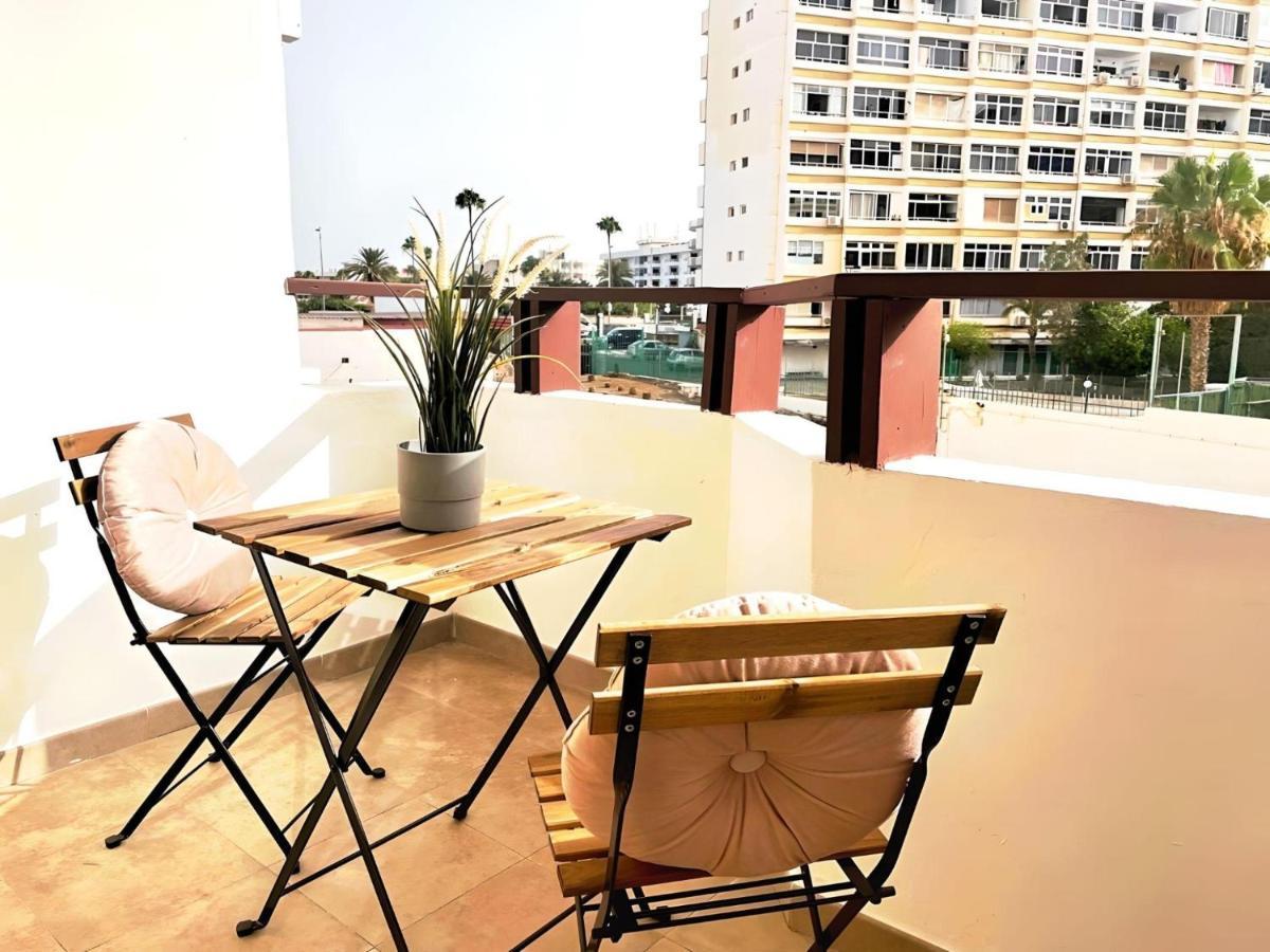 Holiday Vibes In Playa Del Ingles Exterior foto